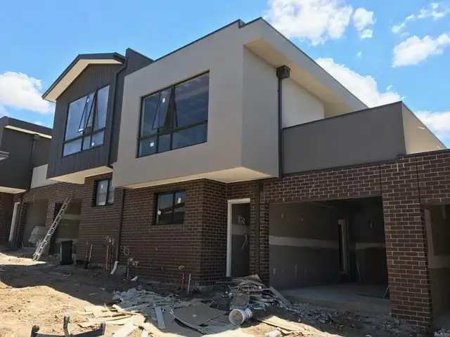 Main view of Homely townhouse listing, 4/30-32 Lyonsville Avenue, Preston VIC 3072