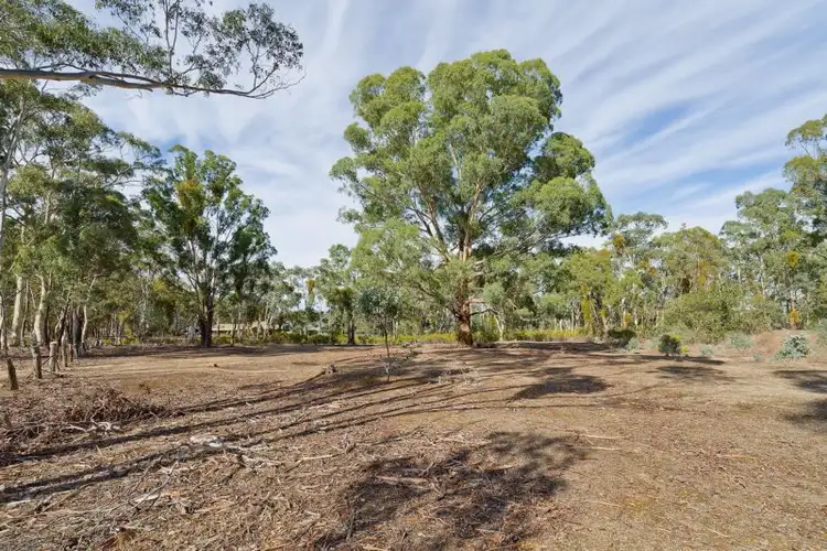 112 Rowley Park Drive, Campbells Creek VIC 3451