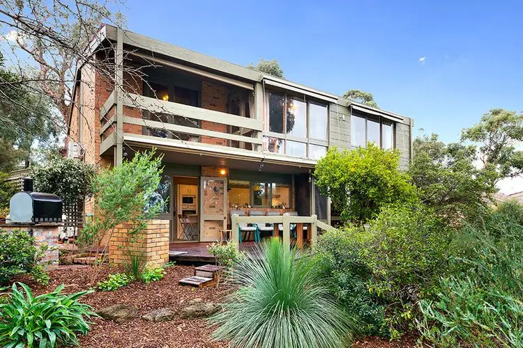 6 Timber Ridge, Doncaster VIC 3108