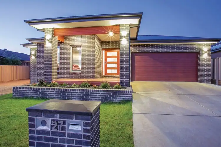 27 Canopy Avenue, Alfredton VIC 3350