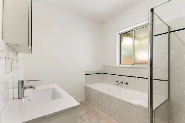 Sixth view of Homely townhouse listing, 2a Genoa Avenue, Bonbeach VIC 3196