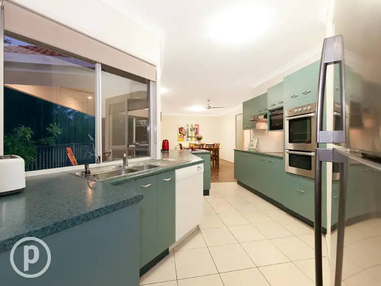 Fifth view of Homely house listing, 2 Glencoe Close, Ferny Grove QLD 4055