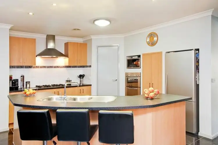 Sixth view of Homely house listing, 33 Kingsfield Way, Truganina VIC 3029