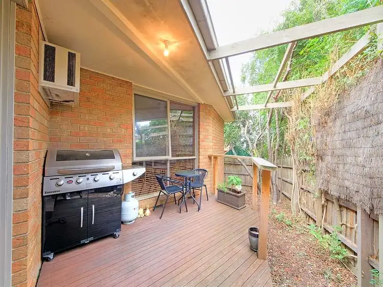 Seventh view of Homely house listing, 2 Oxford Grove, Vermont South VIC 3133