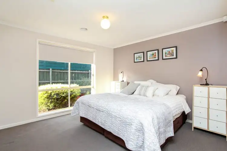 Sixth view of Homely house listing, 7 Paula Close, Sunshine West VIC 3020