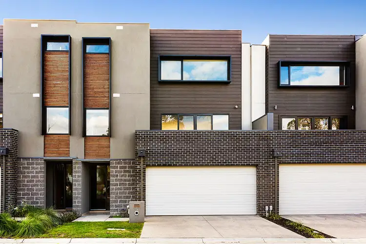 26 Sun Orchid Circuit, Greensborough VIC 3088