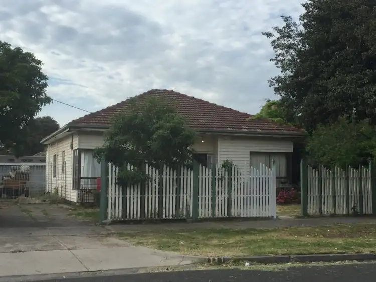 111 McIntosh Road, Altona North VIC 3025