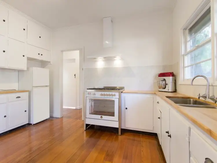 Sixth view of Homely house listing, 4 Melva Court, Frankston VIC 3199