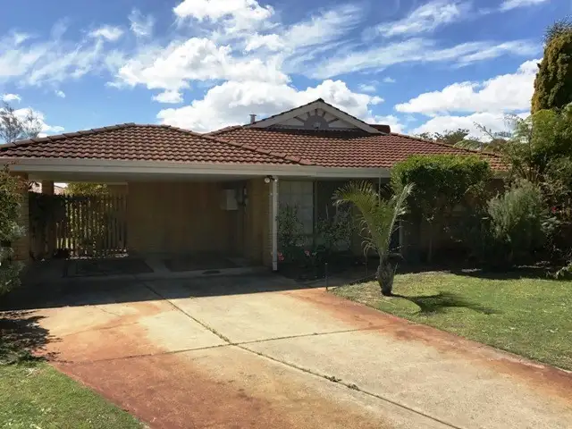 28 Seacom Court, Morley WA 6062