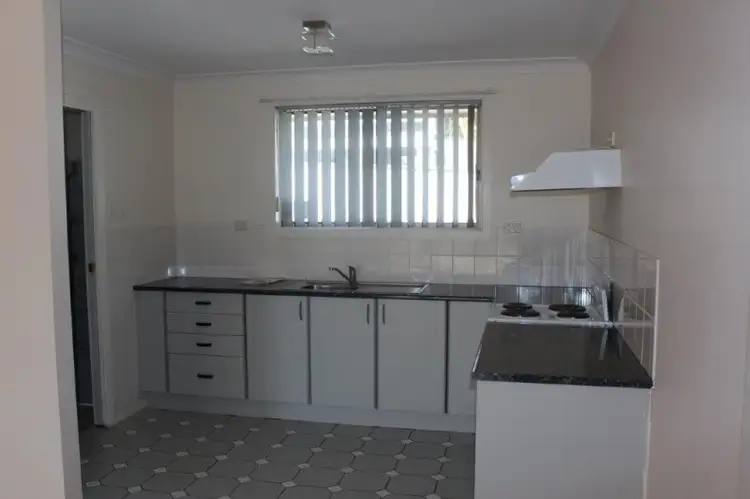 Fourth view of Homely villa listing, 2/11 Wentworth Street, Wallsend NSW 2287