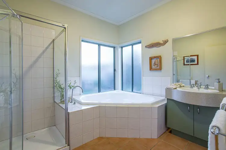 Sixth view of Homely house listing, 24 Glenelg Boulevard, Taylors Hill VIC 3037