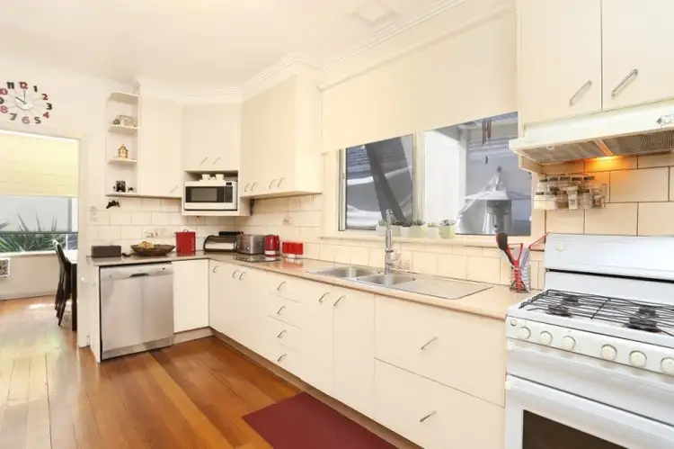 Fourth view of Homely house listing, 7 Watt Avenue, Oak Park VIC 3046