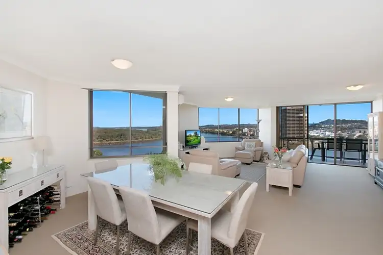 5A/3-9 Eden Street Yacht Harbour Towers, Tweed Heads NSW 2485