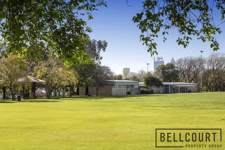 8 Hazel Street, Como WA 6152