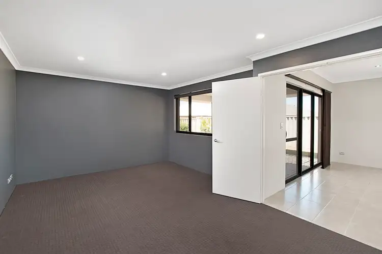 Sixth view of Homely house listing, 6 Provincia Parade, Yalyalup WA 6280