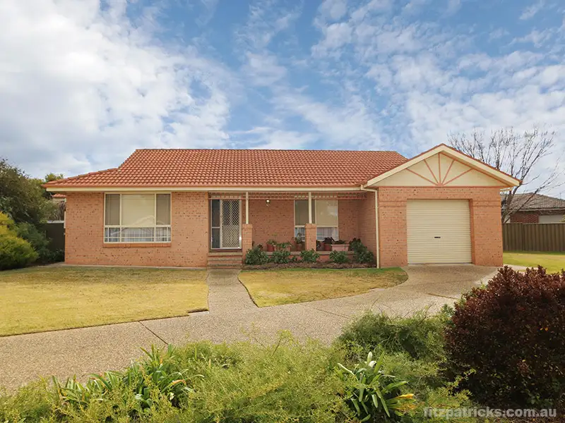Main view of Homely unit listing, 2/1 Arnhem Place, Tatton NSW 2650