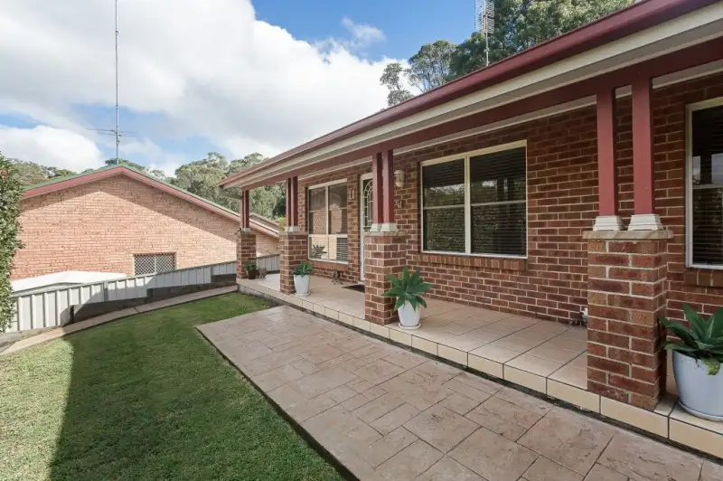 Main view of Homely villa listing, 11/11 Aintree Close, Charlestown NSW 2290