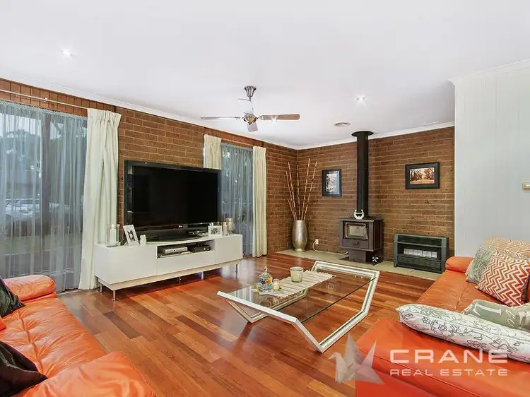 Fourth view of Homely house listing, 4 Elba Place, Keilor Downs VIC 3038