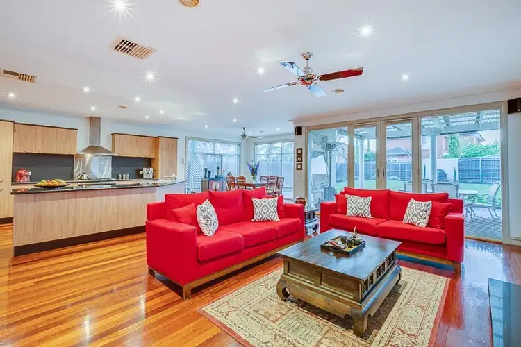 Fifth view of Homely house listing, 3 Nepean Court, Taylors Lakes VIC 3038