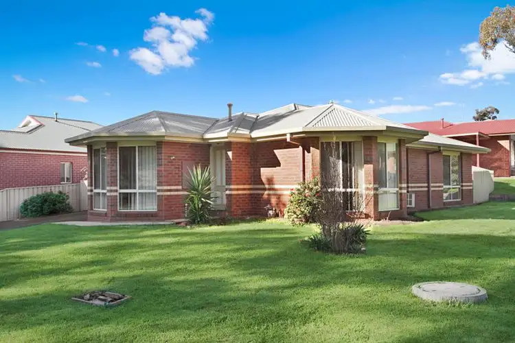 Main view of Homely house listing, 21 Ennor Place, Kangaroo Flat VIC 3555