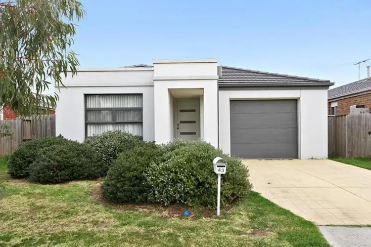 43 Hamish Drive, Tarneit VIC 3029