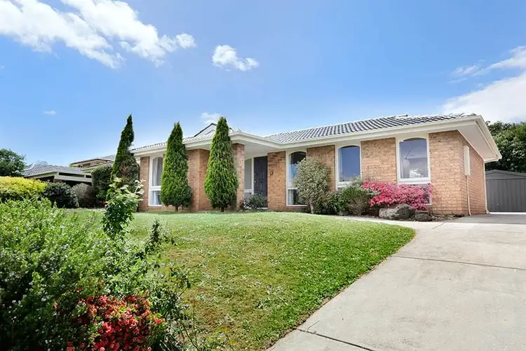 21 Windermere Crescent, Mulgrave VIC 3170