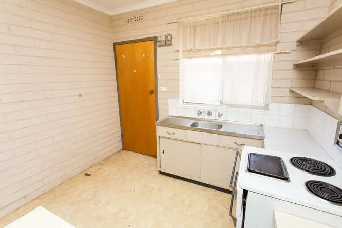 Fifth view of Homely unit listing, 3/250 Tenth Street, Mildura VIC 3500