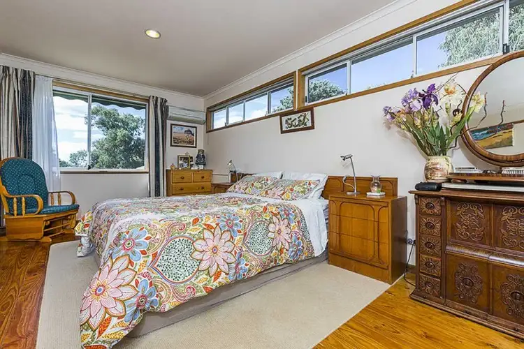 Second view of Homely house listing, 4 Blowering St, Duffy ACT 2611