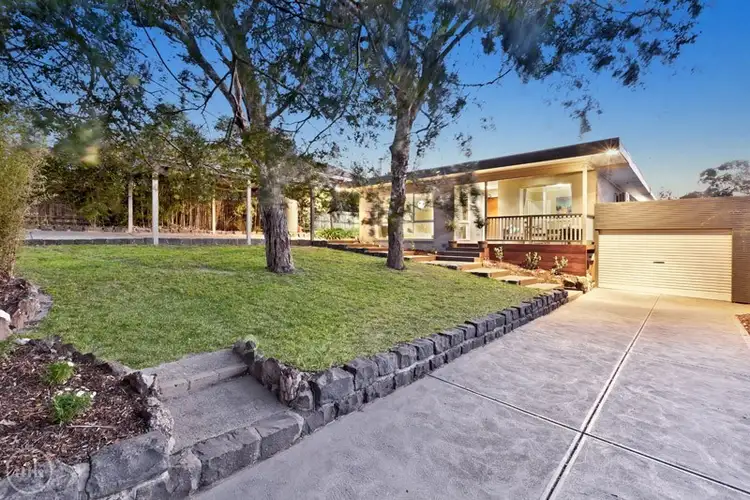 14 Pine Avenue, Briar Hill VIC 3088