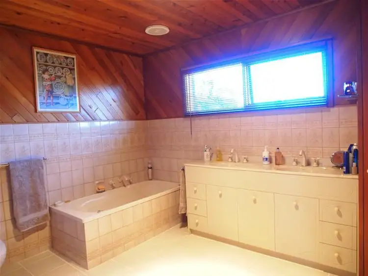 Sixth view of Homely house listing, 21 The Boulevarde, Wy Yung VIC 3875