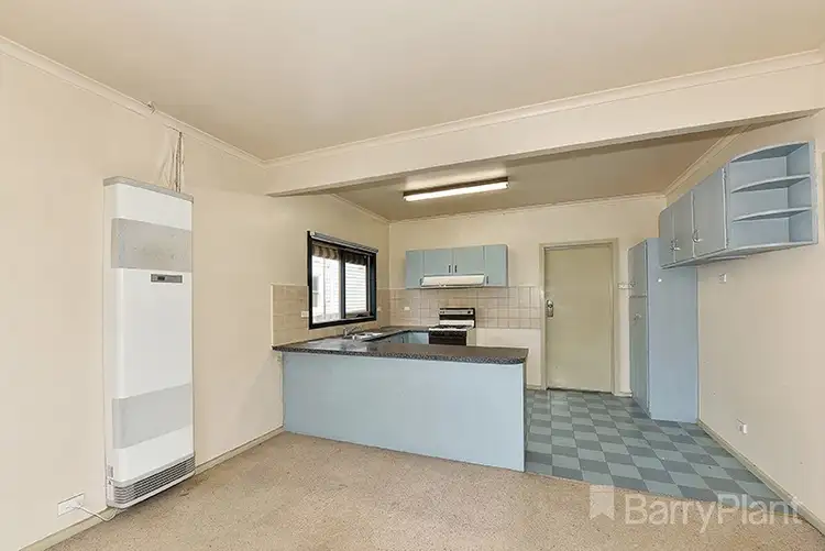 Fourth view of Homely house listing, 4 Bowmore Street, Hughesdale VIC 3166