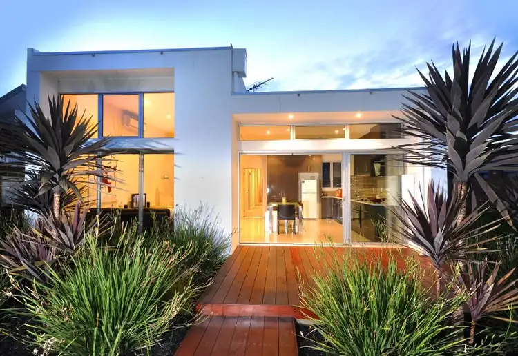 5 Halyard Terrace, St Leonards VIC 3223