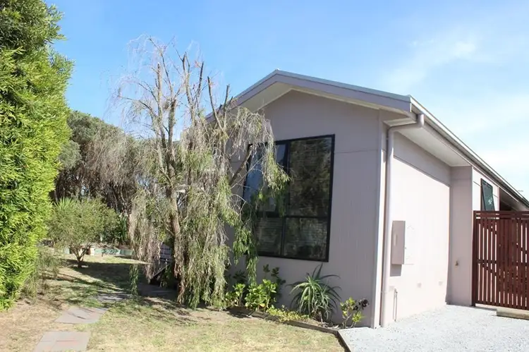 66 CANTERBURY ROAD, Venus Bay VIC 3956