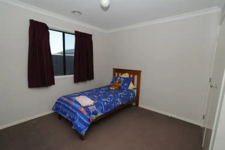 Sixth view of Homely house listing, 2 Alpine View, Wangaratta VIC 3677