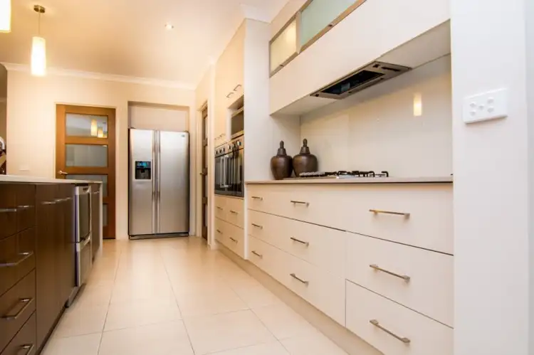 Third view of Homely house listing, 2 Mosaic Drive, Lalor VIC 3075