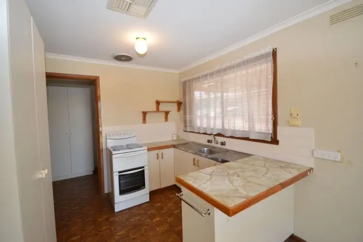 Fifth view of Homely house listing, 1/50 Williams Road, Wangaratta VIC 3677