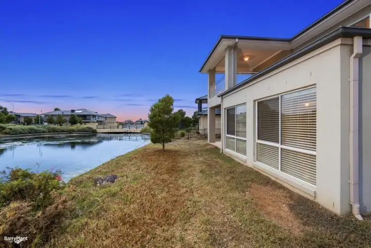 Fourth view of Homely house listing, 30 Watersedge Cove, Sanctuary Lakes VIC 3030