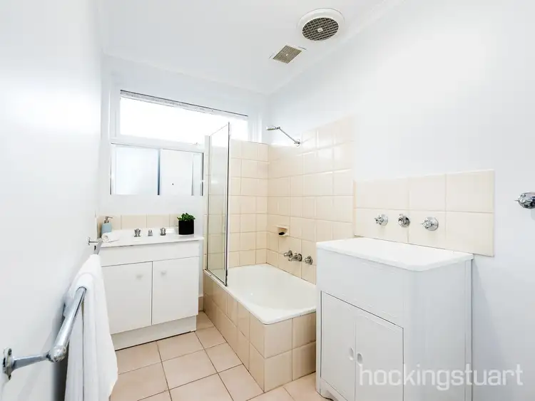 Sixth view of Homely apartment listing, 11/12 Warrigal Road, Parkdale VIC 3195