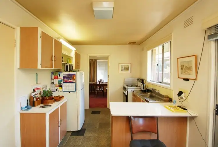 Sixth view of Homely house listing, 10 Clunes Avenue, Dallas VIC 3047