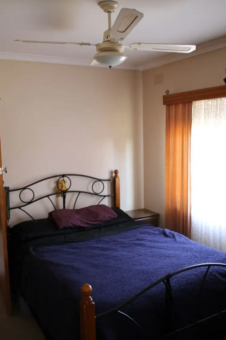 Fifth view of Homely unit listing, 1/20 Medowra Avenue, Wangaratta VIC 3677