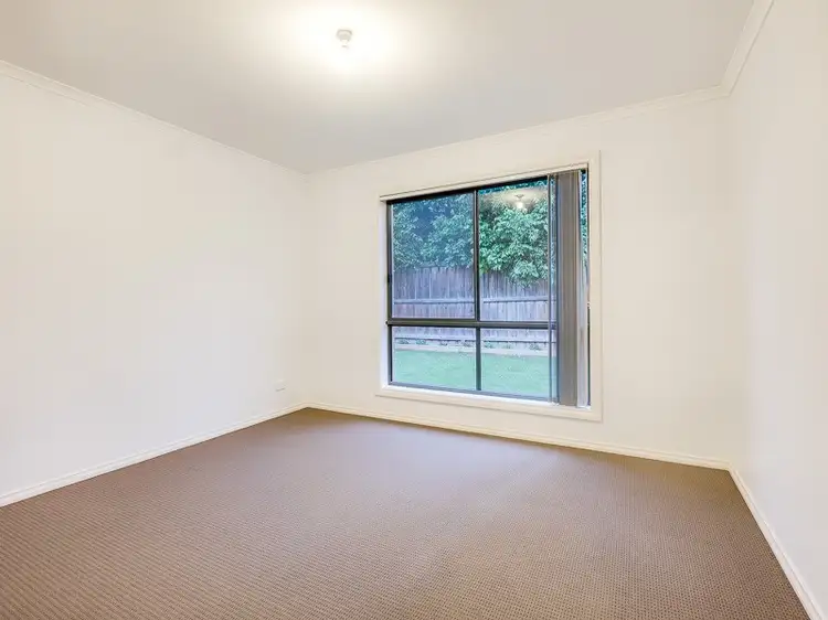 Seventh view of Homely house listing, 10 Khan Court, Truganina VIC 3029
