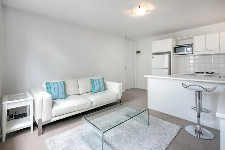 Third view of Homely unit listing, 4/32 Dwyer Street, Clifton Hill VIC 3068