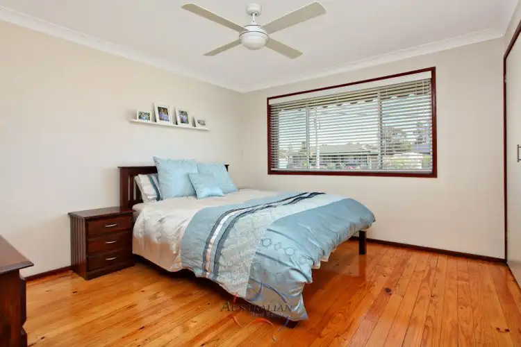 Fifth view of Homely house listing, 4 Macarthur Drive, St Clair NSW 2759
