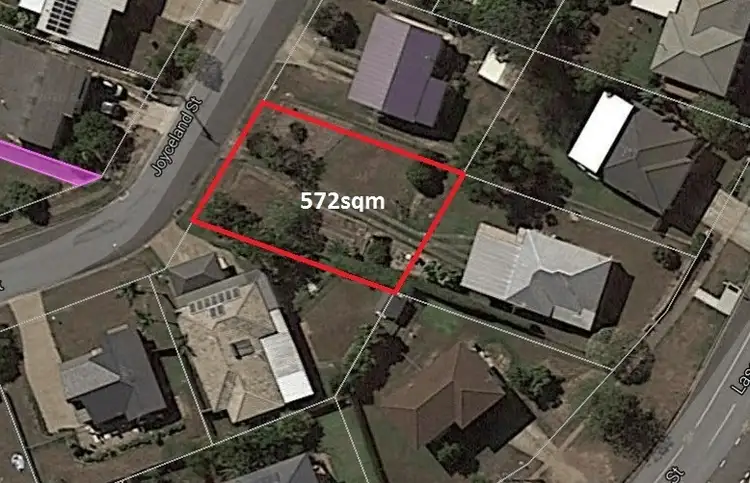 8 Joyceland Street, Brighton QLD 4017
