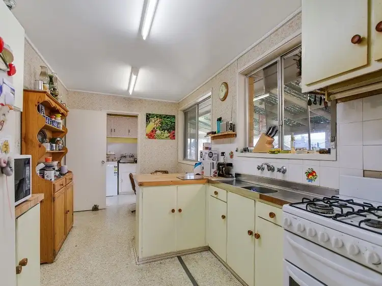 Sixth view of Homely house listing, 1 Albert Court, Frankston VIC 3199
