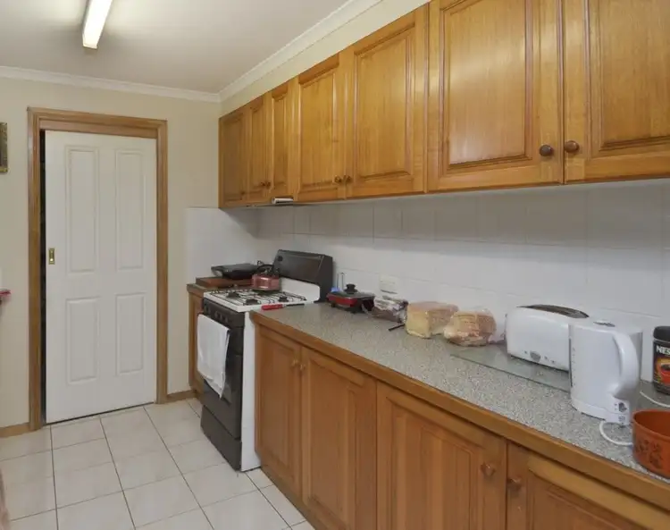 Sixth view of Homely house listing, 2 Koala Court, Whittington VIC 3219