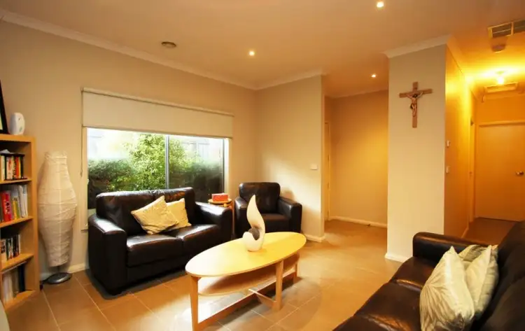 Fourth view of Homely unit listing, 2/17 Mackinnon Grove, Glenroy VIC 3046