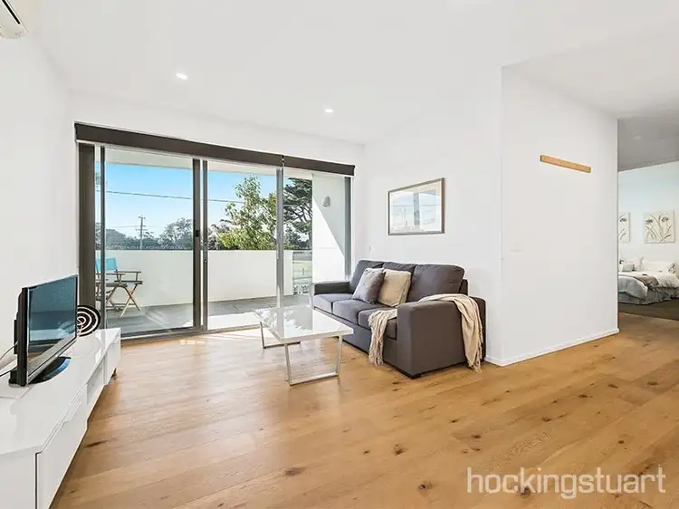 Third view of Homely apartment listing, 2/2 Alfred Street, Aspendale VIC 3195