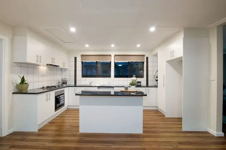 Second view of Homely house listing, 39 Keon Parade, Reservoir VIC 3073