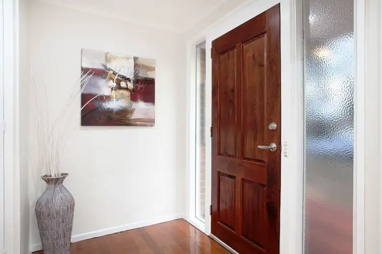 Fifth view of Homely house listing, 4 Cranbrook Court, Gladstone Park VIC 3043